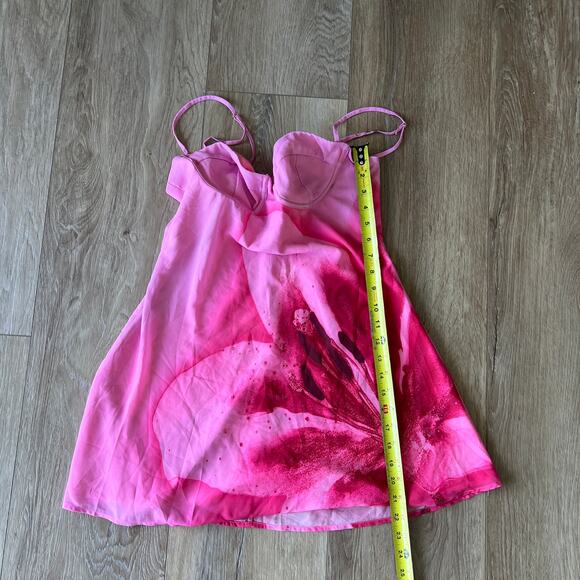 WHITE FOX Women's In The Back Of My Mind Mini Dress Size M In Blush Bloom - Picture 8 of 14